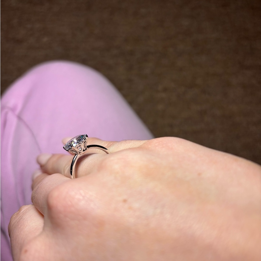 Classic Solitaire Round Cut Silver Engagement Rin… - image 2